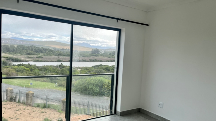 3 Bedroom Property for Sale in Hartenbos Heuwels Western Cape